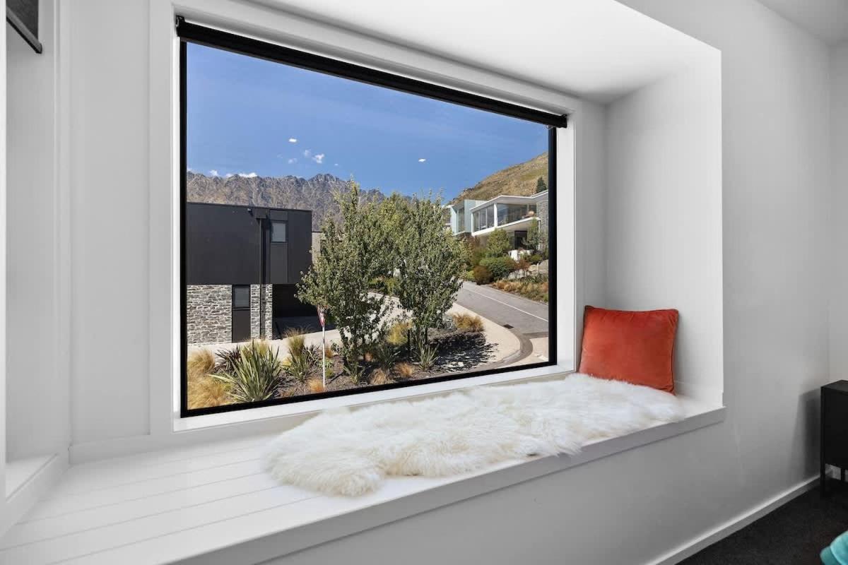 Homestead Retreat - 2 Bedroom - Lake View Queenstown Buitenkant foto
