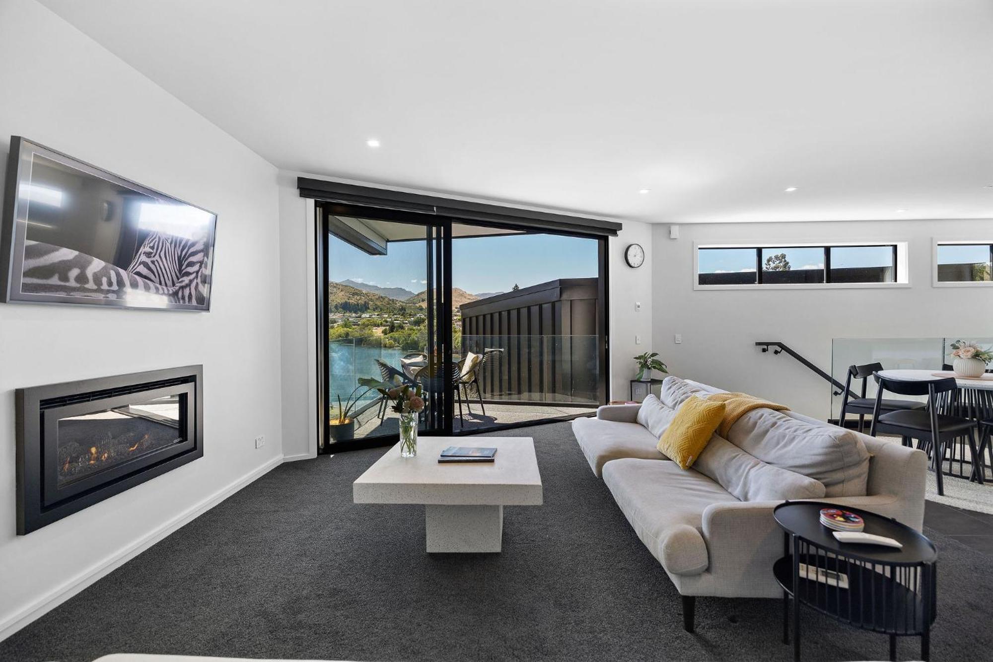 Homestead Retreat - 2 Bedroom - Lake View Queenstown Buitenkant foto