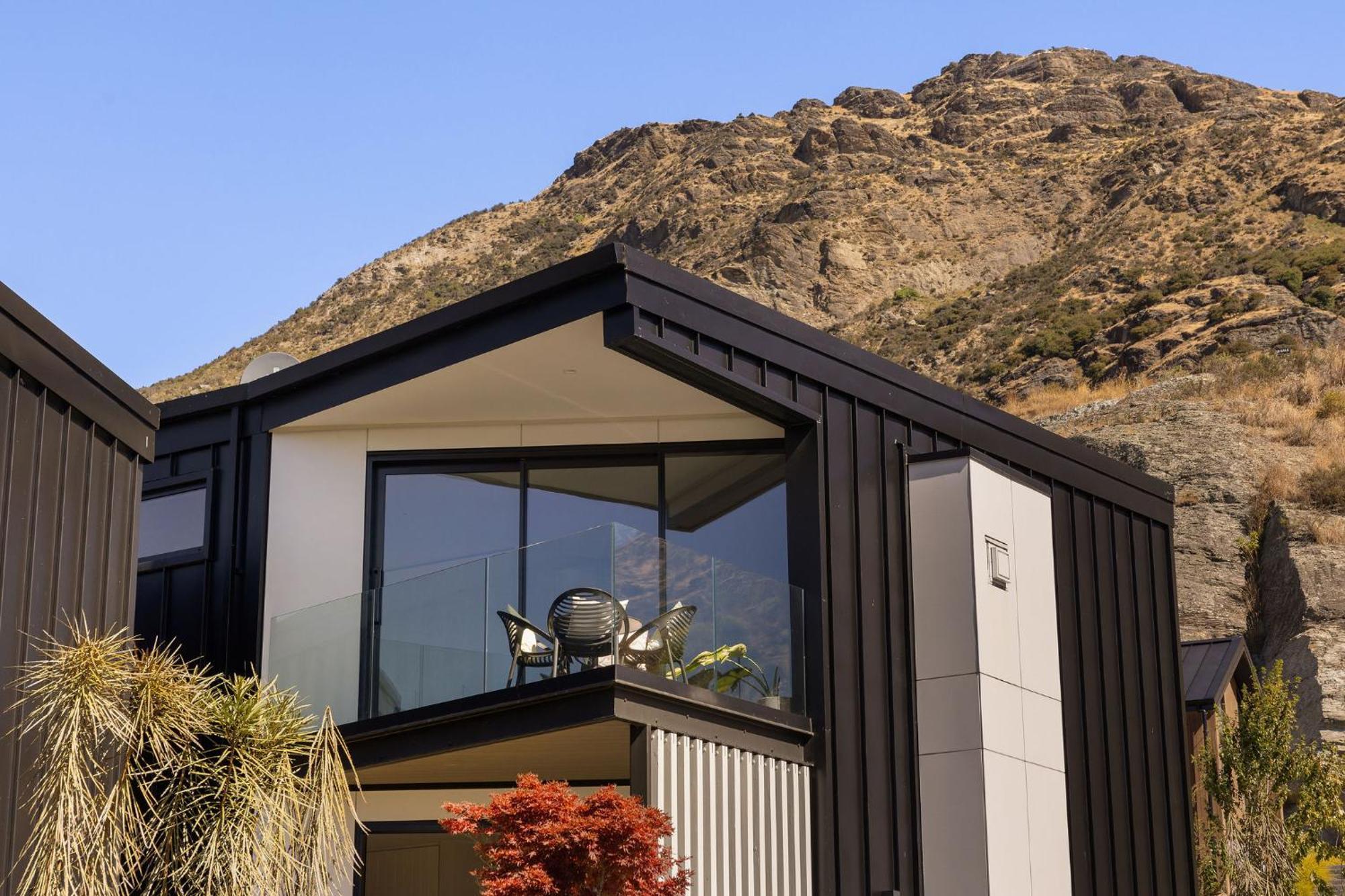 Homestead Retreat - 2 Bedroom - Lake View Queenstown Buitenkant foto