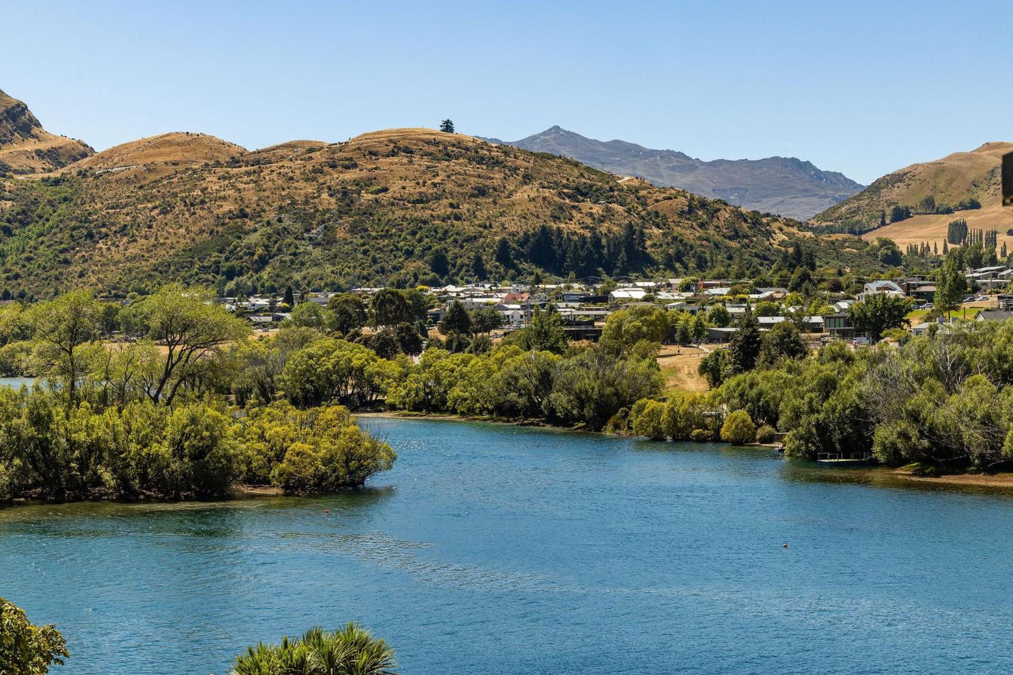 Homestead Retreat - 2 Bedroom - Lake View Queenstown Buitenkant foto